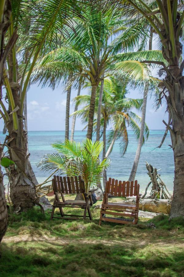 Ensuenos Natural Reserve Little Corn Island Nicaragua Luaran gambar